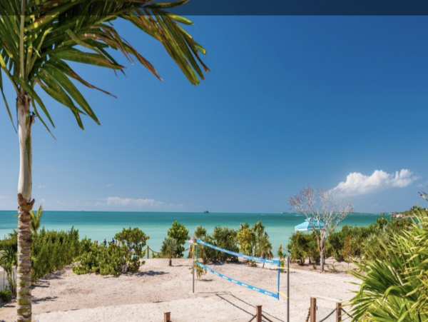 Gorgeous Beach Front Home with 4 Bedrooms