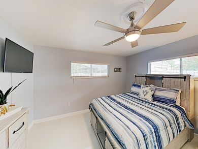 Anna Maria Island Vacation Pool Home Sleeps 8 Guests