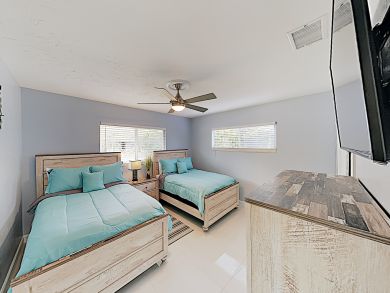 Anna Maria Island Vacation Pool Home Sleeps 8 Guests