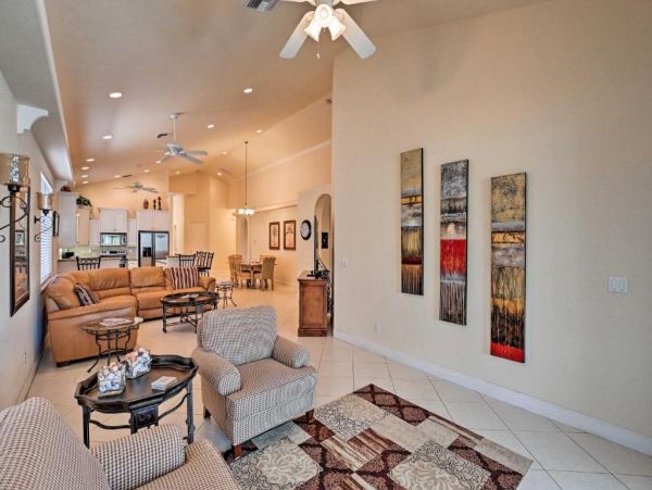 Naples 4 Bedroom Home Private Heated Saltwater Pool & Lanai