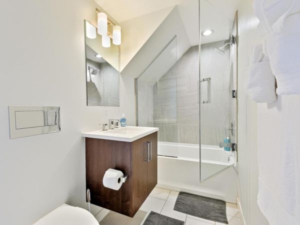 Beachfront Three Bedroom Rental Condo in Ocean Beach
