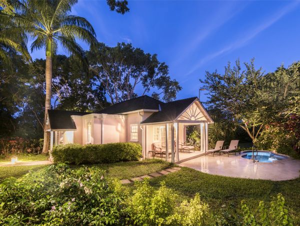 St. James Luxury Villa with Pool Main House & Cottage