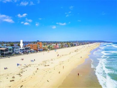Oceanfront Three Bedroom Vacation Condo in Mission Beach