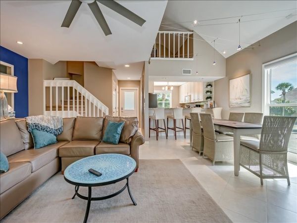 Boca Grande Vacation Home Sleeps 6 Short Walk to the Beach