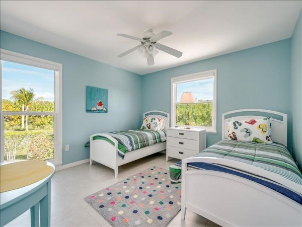 Boca Grande Vacation Home Sleeps 6 Short Walk to the Beach