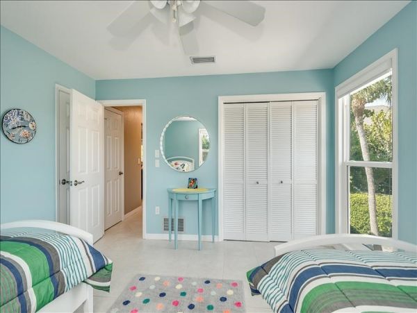 Boca Grande Vacation Home Sleeps 6 Short Walk to the Beach