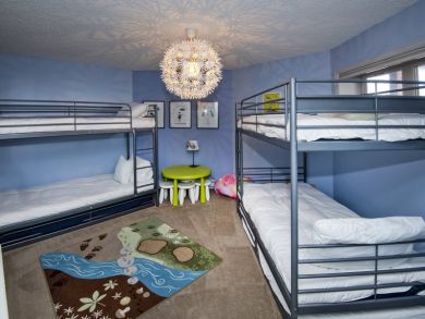 Vail Four Bedroom Mountain View Home with Private Hot Tub