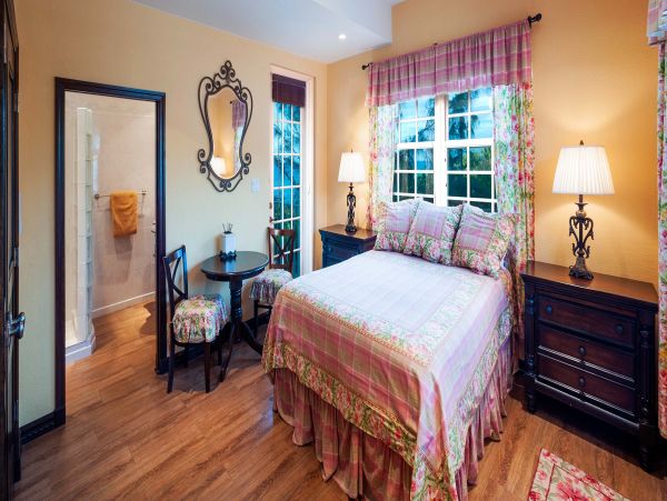 Luxury Cayman Islands Vacation Rental - Caribbean Oceanfront Villa