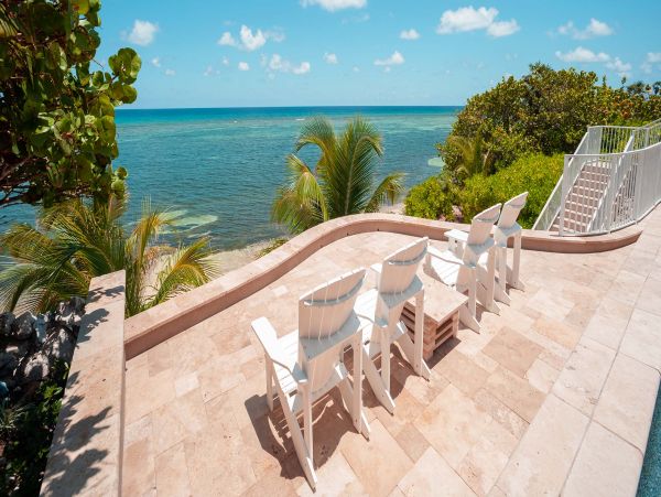 Luxury Cayman Islands Vacation Rental - Caribbean Oceanfront Villa