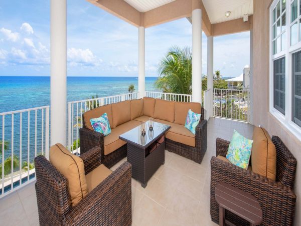 Luxury Cayman Islands Vacation Rental - Caribbean Oceanfront Villa