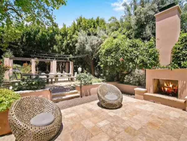 Luxury Malibu Estate Home - Sleeps 8 Guests