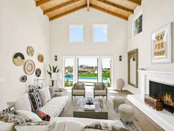 Luxury Malibu Estate Home - Sleeps 8 Guests