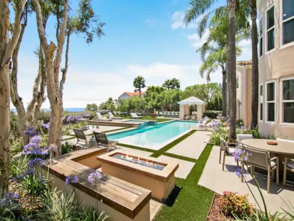 Luxury Malibu Estate Home - Sleeps 8 Guests
