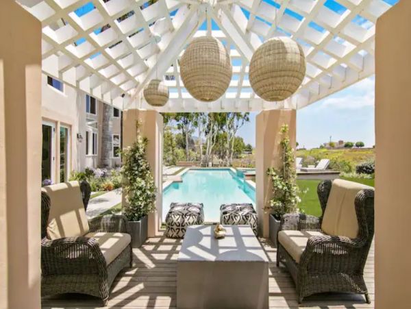 Luxury Malibu Estate Home - Sleeps 8 Guests