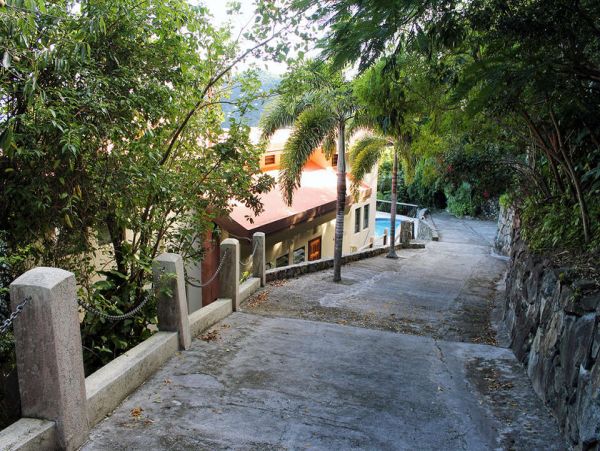 St John Villa Sleeps 10 Guests Views, Pool