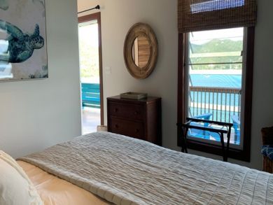 3 Bedroom St. John Vacation Home Sleeps 6 Guests