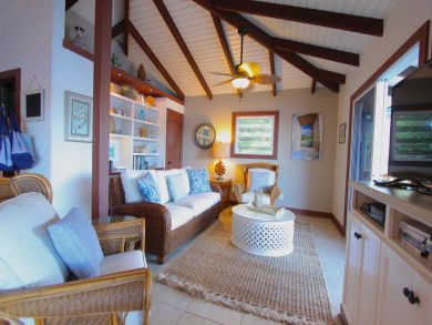 3 Bedroom St. John Vacation Home Sleeps 6 Guests
