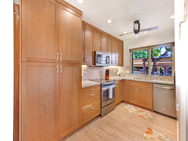 Upscale 3 Bedroom Oceanview Vacation Condo in Lahaina