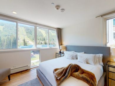 Ski In Ski Out Vail Vacation Condo Sleeps 8 Guests