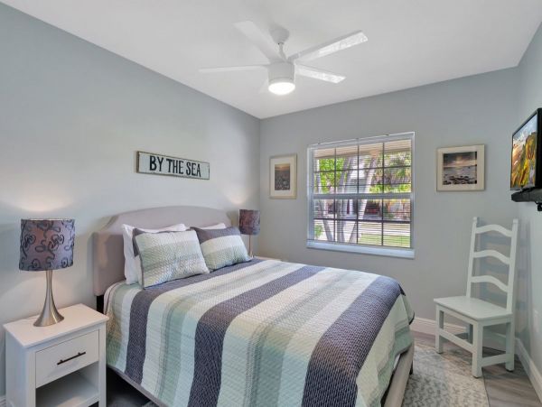 Marco Island Pool Home Luxury