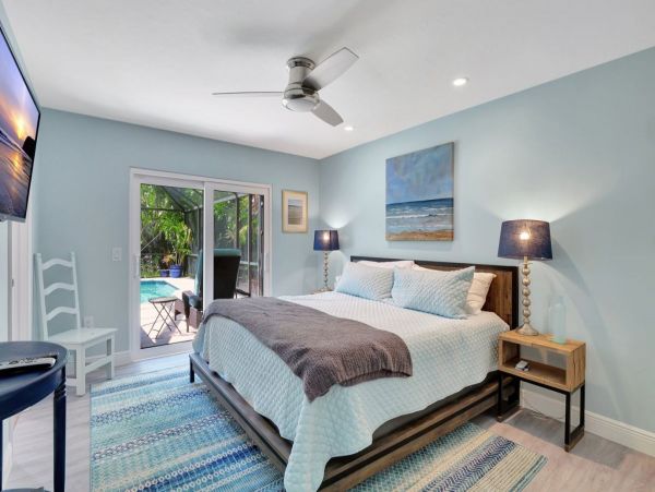 Marco Island Pool Home Luxury