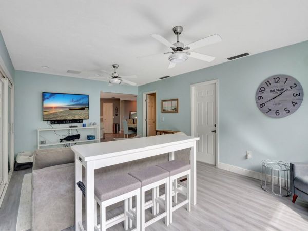 Marco Island Pool Home Luxury
