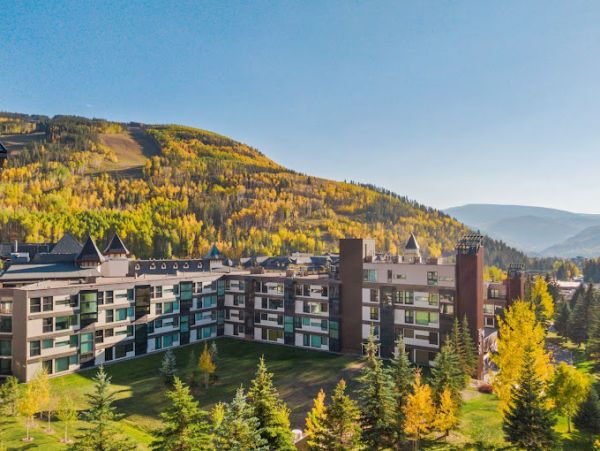 Luxury Vail Vacation Residence Sleeps 5 Walk to Lifts
