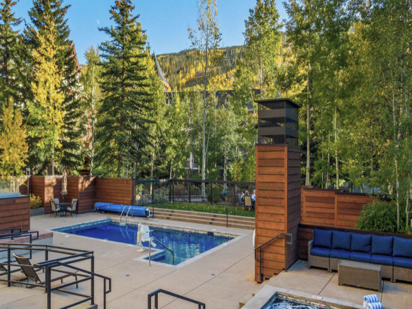 Luxury Vail Vacation Residence Sleeps 5 Walk to Lifts