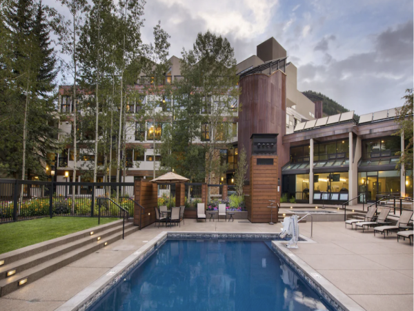 Luxury Vail Vacation Residence Sleeps 5 Walk to Lifts