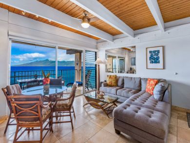 Two Top Floor Beachfront Condos Booked Together Sleeps 12