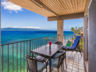 Two Top Floor Beachfront Condos Booked Together Sleeps 12
