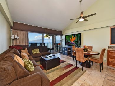 Two Top Floor Beachfront Condos Booked Together Sleeps 12