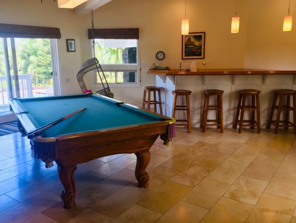 Stunning Hana Vacation Home Plus Cottage Sleeps 10 Guests