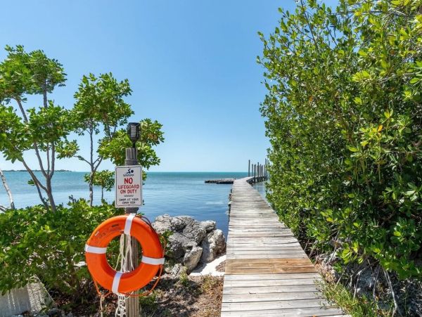 Florida Keys Vacation Rental - Gulf Front Retreat with Pool, Dock & Concierge Services