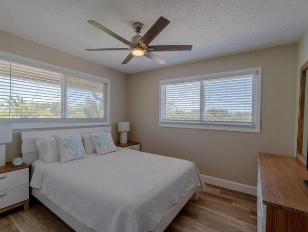 Florida Keys Vacation Rental - Gulf Front Retreat with Pool, Dock & Concierge Services