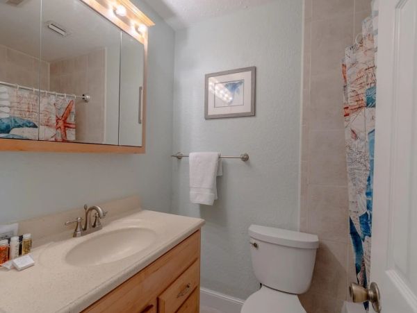 Florida Keys Vacation Rental - Gulf Front Retreat with Pool, Dock & Concierge Services