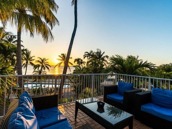 Florida Keys Vacation Rental - Gulf Front Retreat with Pool, Dock & Concierge Services