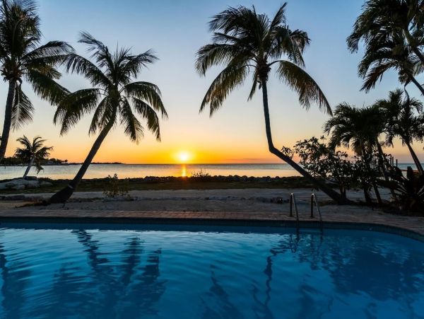 Florida Keys Vacation Rental - Gulf Front Retreat with Pool, Dock & Concierge Services