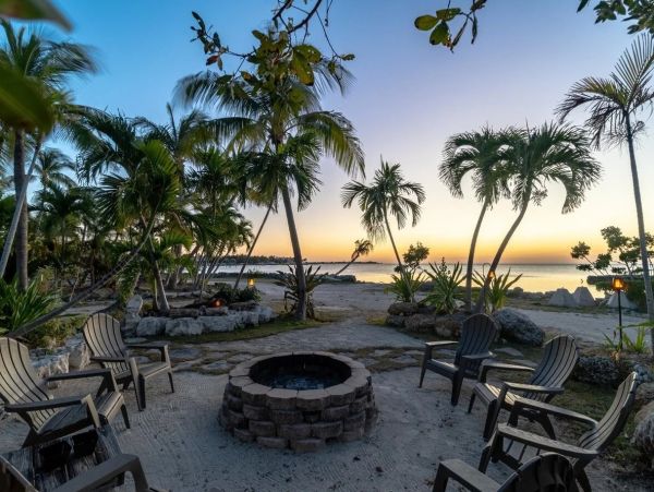 Florida Keys Vacation Rental - Gulf Front Retreat with Pool, Dock & Concierge Services