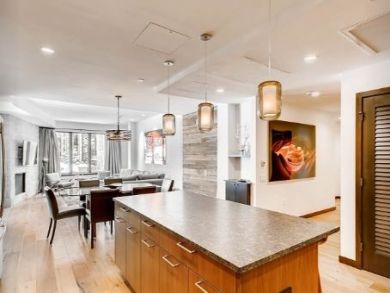 Two Bedroom Vail Vacation Condo Sleeps 6 Guests Walk to Lift