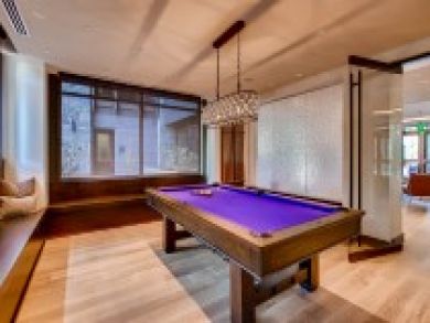 Two Bedroom Vail Vacation Condo Sleeps 6 Guests Walk to Lift