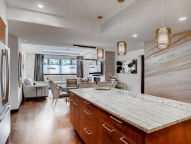 Vail Vacation Condo Sleeps 6 Mountain Views & Walk to Lifts