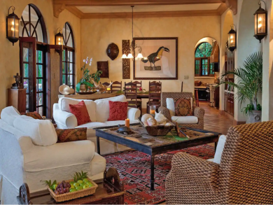Private Home Tucked into Lush Forrest