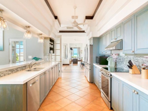 Turks & Caicos Vacation Villa Sleeps Ten Guests Ocean Views