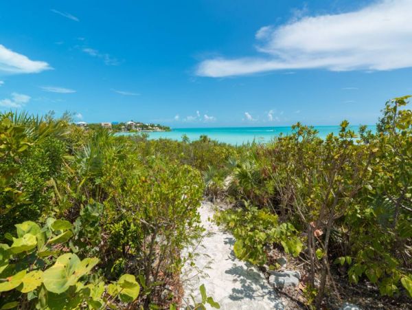 Turks & Caicos Vacation Villa Sleeps Ten Guests Ocean Views