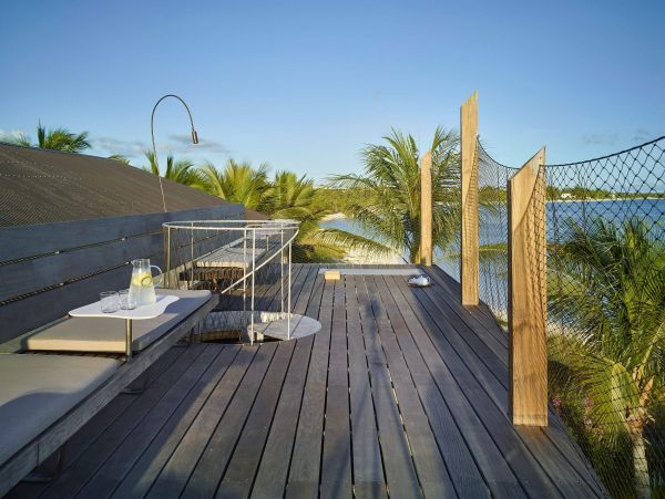 Brand New Beachfront Estate in Thompson Cove