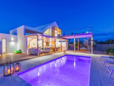 Luxury Turks & Caicos 3 Bedroom Pool Villa Luxury Turks & Caicos 3 Bedroom Pool Villa
