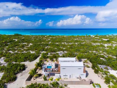 Luxury Turks & Caicos 3 Bedroom Pool Villa Luxury Turks & Caicos 3 Bedroom Pool Villa