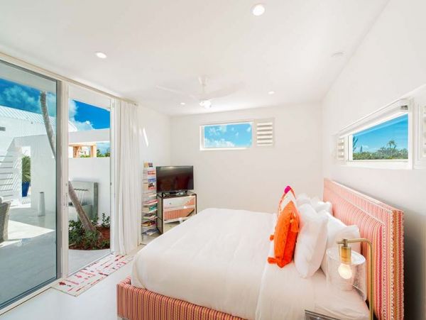 Stunning Luxury Vacation Villa Beach Side with Private Pool