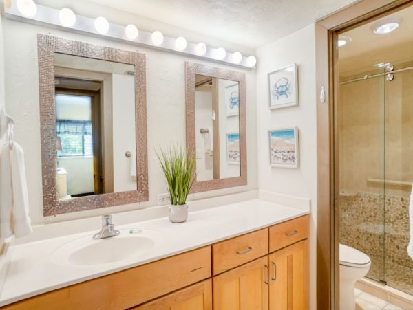 Beautiful Sanibel Vacation Condo Sleeps 6 Guests Gulf Views